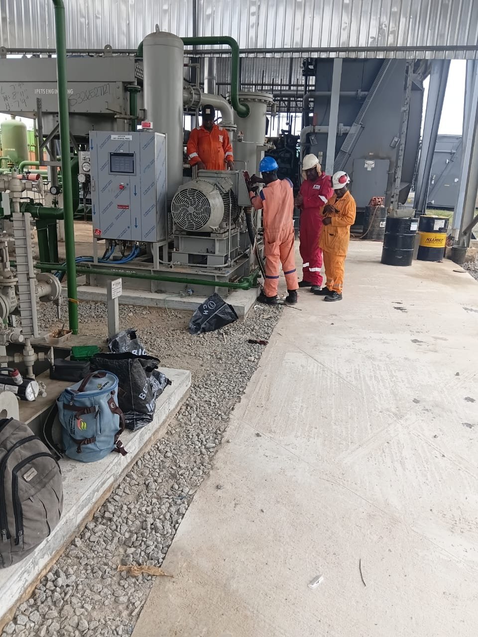 Mechanical and electrical equipment assembly on site
